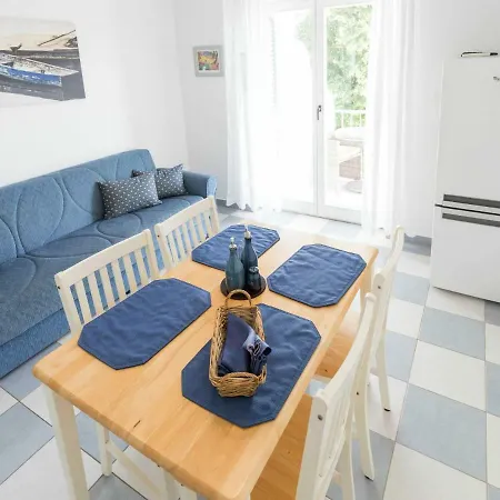 Daire Spacious In Jadrija With Terrace *
