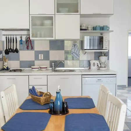 Spacious In Jadrija With Terrace *