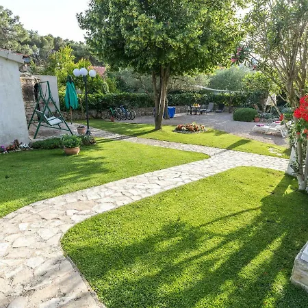 Spacious In Jadrija With Terrace Daire *