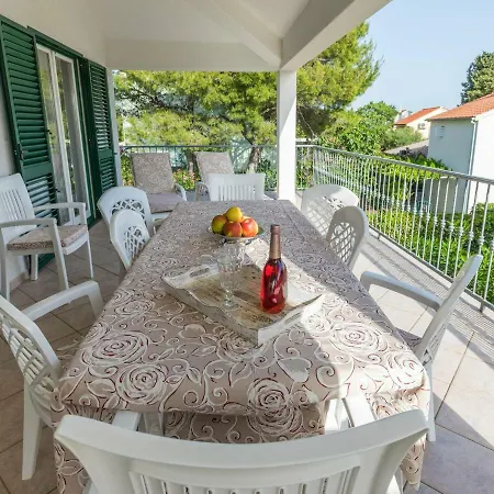 Spacious In Jadrija With Terrace Šibenik